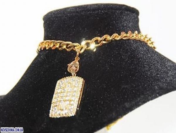 Отличная подборка необычных USB-стиков (72 фото)