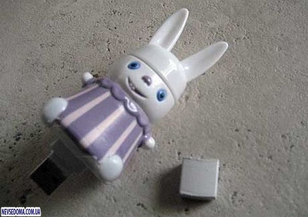Отличная подборка необычных USB-стиков (72 фото)