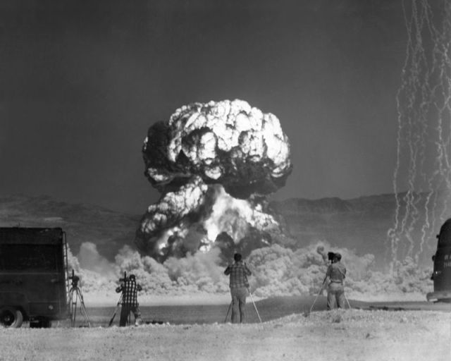 Сила ядерного взрыва (22 фотографии), photo:1