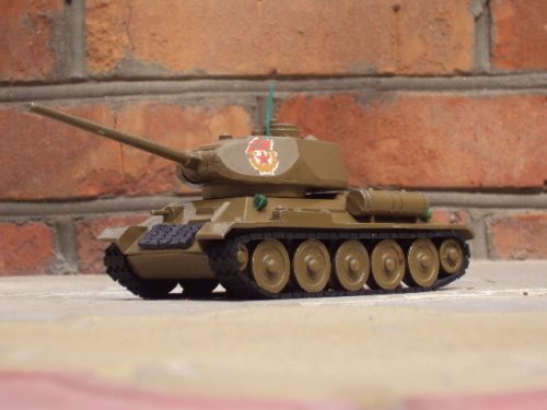 Неубиваемые советские игрушки (42 фотографии), photo:1