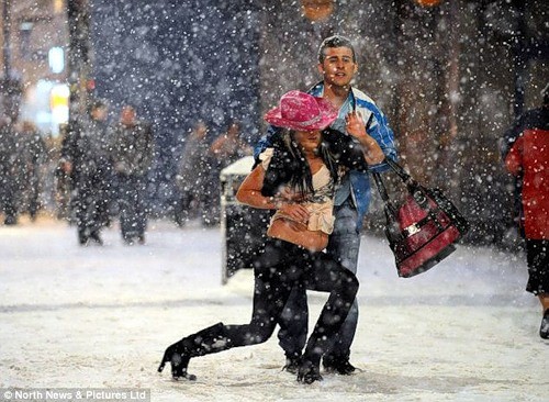 Как девчонки из НьюКасла ходят на дискотеку