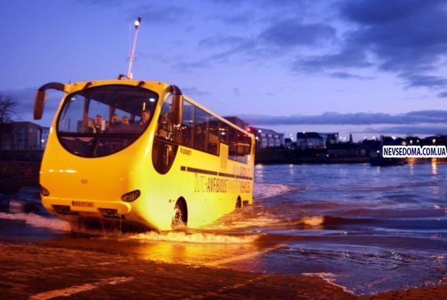 Автобус-амфибия (5 фото + видео) Автобус-амфибия