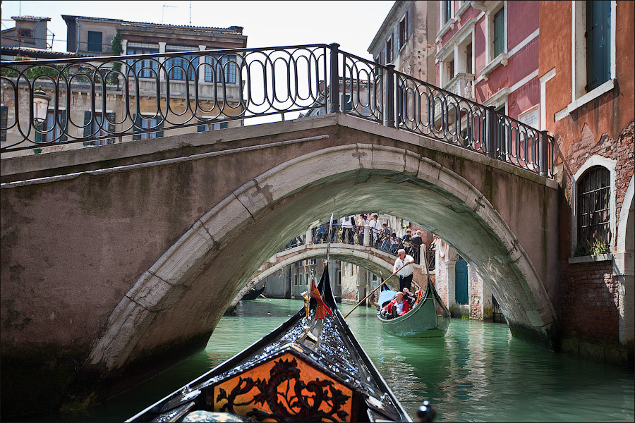 Вивальди венеция. Венеция Вивальди. Прогулки по Венеции. Дом Вивальди в Венеции фото. Венеция Антонио Вивальди картинки.