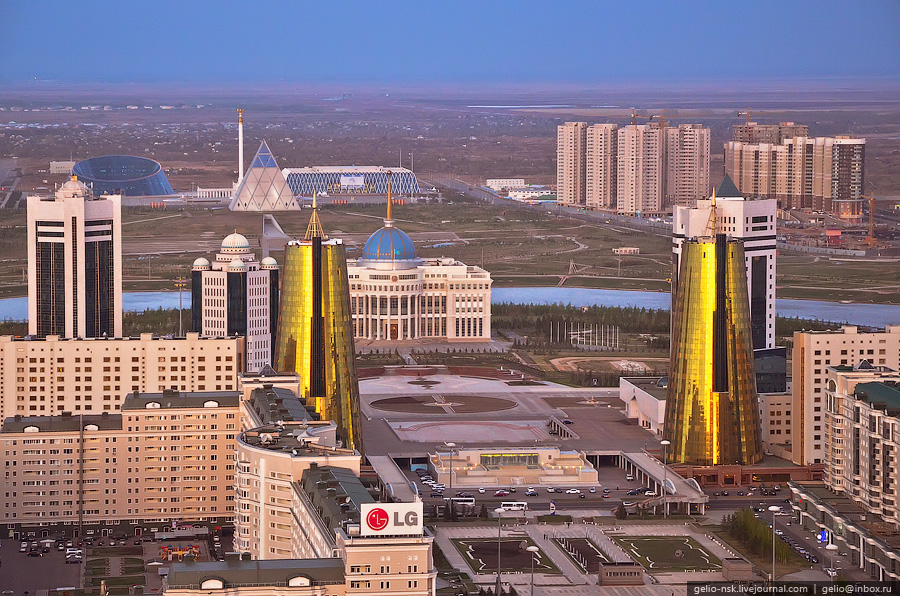 Астана сколько людей. Нурсултан столица Казахстана. Астана, Astana. Столица Казахстана 1997. Астана панорама.