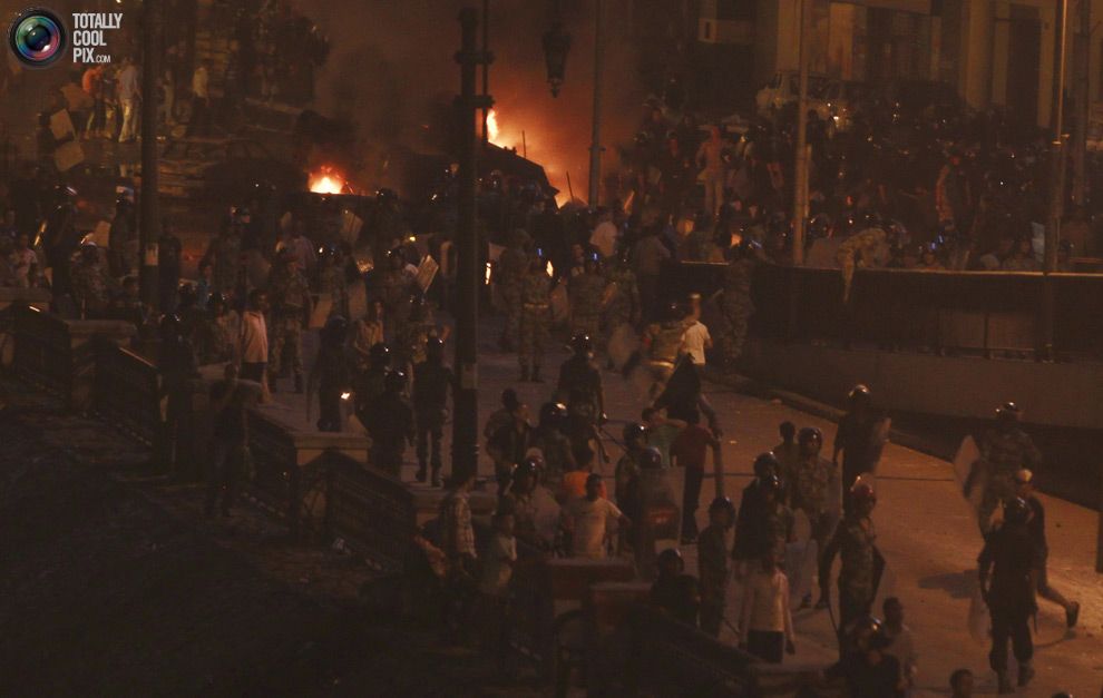 Массовые беспорядки в Египте (17 фотографий), photo:11