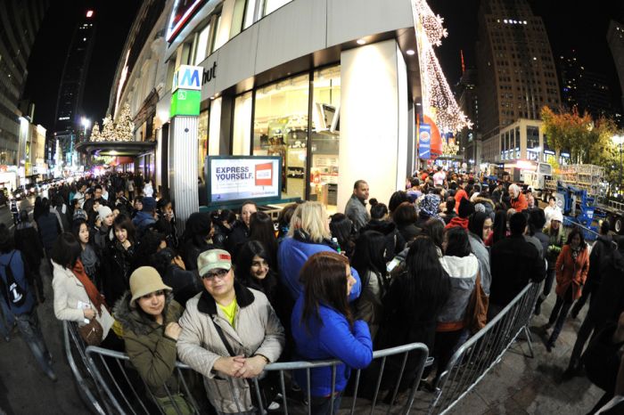 Глобальная распродажа (49 фото + видео)