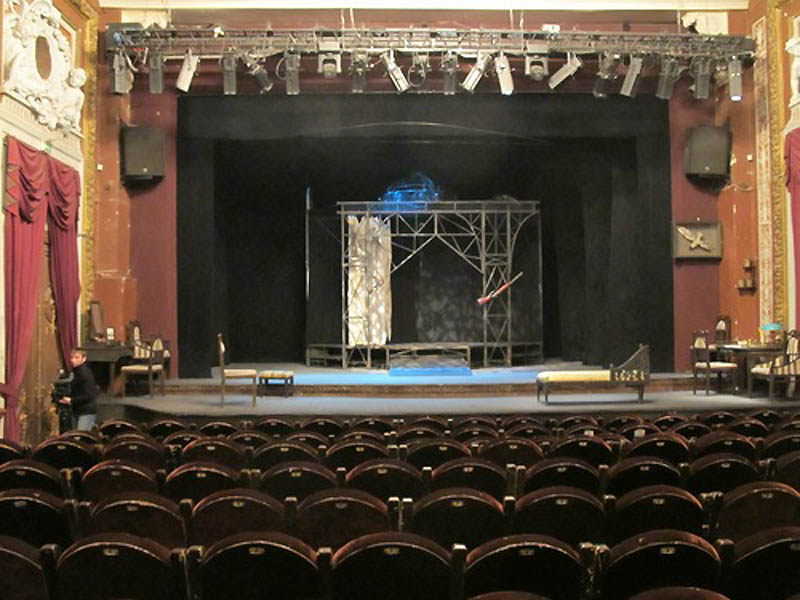 Театр арбат 11